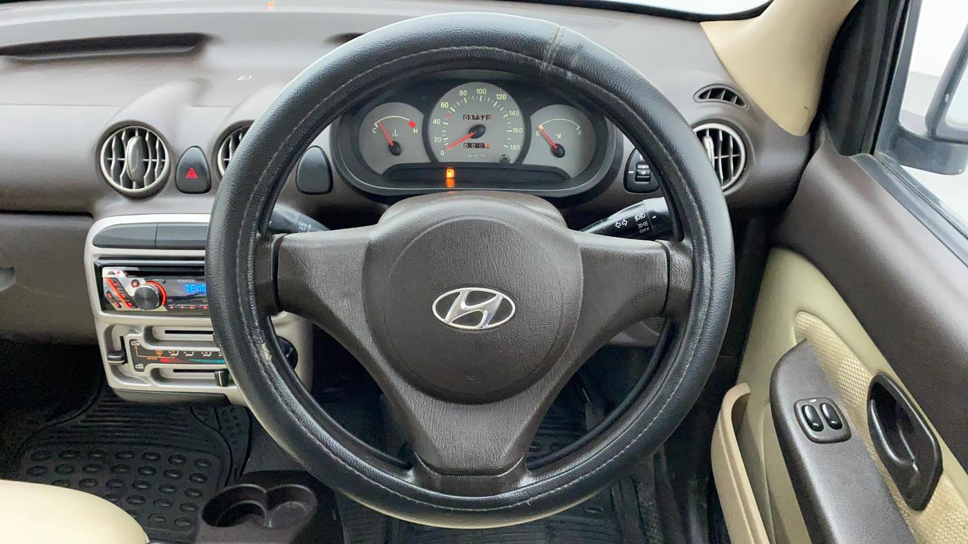 2012 Hyundai Santro Xing GL PLUS, Petrol, Manual, 37,408 km, Steering Wheel Close Up