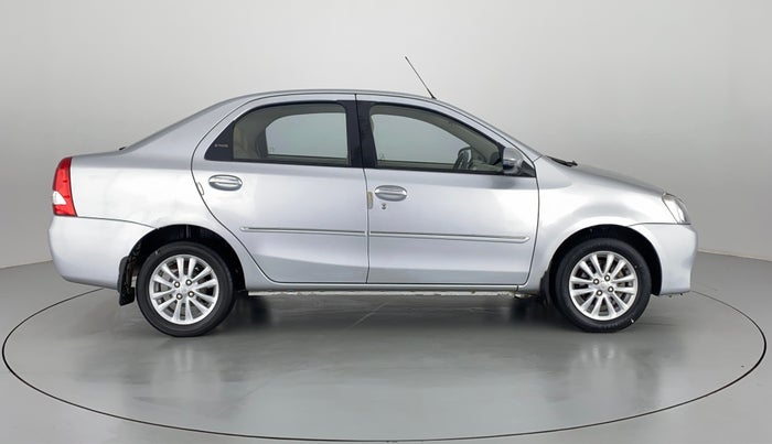 2013 Toyota Etios V SP, Petrol, Manual, 97,892 km, Right Side View