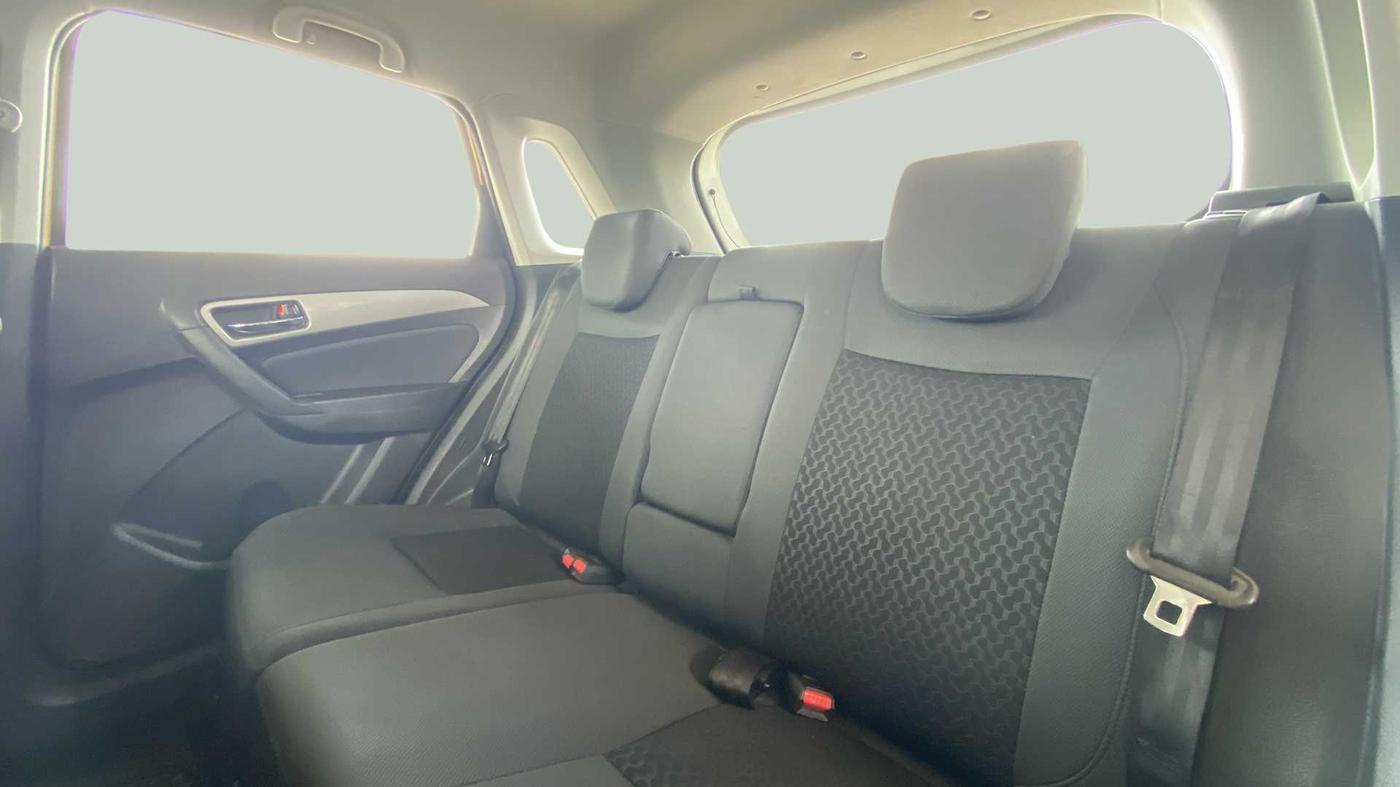 2016 Maruti Vitara Brezza ZDI PLUS DUAL TONE, Diesel, Manual, 72,494 km, Right Side Rear Door Cabin
