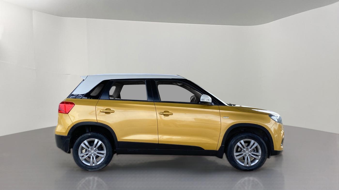 2016 Maruti Vitara Brezza ZDI PLUS DUAL TONE, Diesel, Manual, 72,494 km, Right Side View