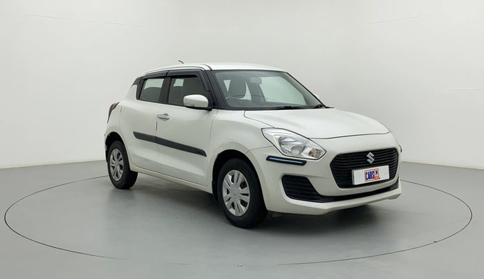 2018 Maruti Swift VXI AMT D, Petrol, Automatic, 36,155 km, Right Front Diagonal