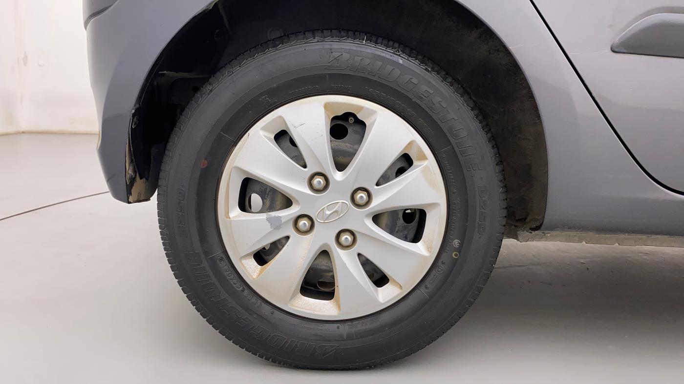 2013 Hyundai i10 MAGNA 1.1, Petrol, Manual, 46,910 km, Right Rear Wheel