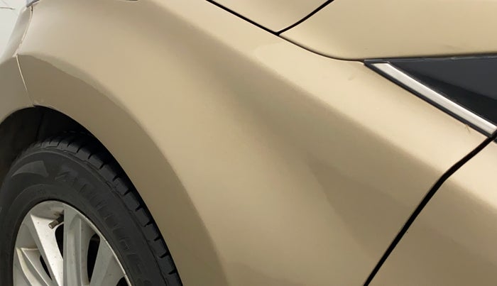 2015 Hyundai New Elantra 1.8 SX AT VTVT, Petrol, Automatic, 74,819 km, Left fender - Minor scratches