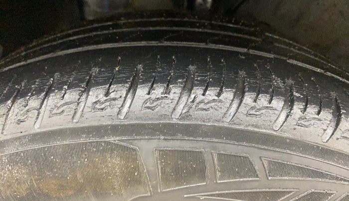 2021 Hyundai VENUE SX 1.0 (O) TURBO IMT, Petrol, Manual, 60,510 km, Left Front Tyre Tread