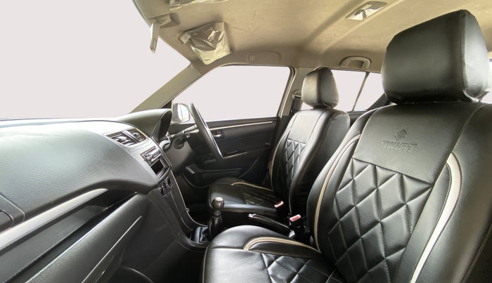 2011 Maruti Swift VDI, Diesel, Manual, 38,871 km, Right Side Front Door Cabin