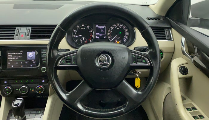 2014 Skoda Octavia ELEGANCE 1.8 TSI AT, Petrol, Automatic, 55,619 km, Steering Wheel Close Up
