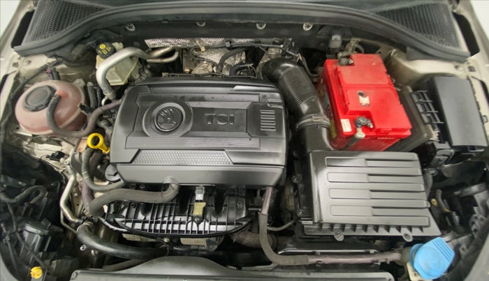 2014 Skoda Octavia ELEGANCE 1.8 TSI AT, Petrol, Automatic, 55,619 km, Open Bonet