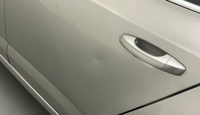 2014 Skoda Octavia ELEGANCE 1.8 TSI AT, Petrol, Automatic, 55,619 km, Rear left door - Slightly dented