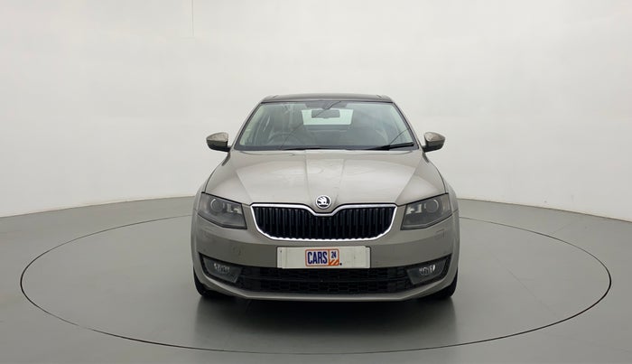 2014 Skoda Octavia ELEGANCE 1.8 TSI AT, Petrol, Automatic, 55,619 km, Front