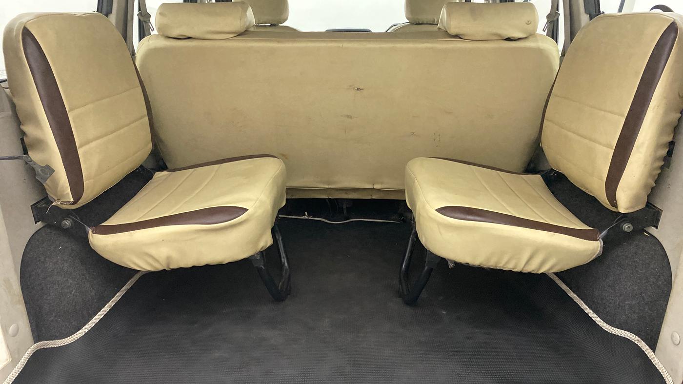 2014 Mahindra Scorpio S6 PLUS, Diesel, Manual, 67,785 km, Third Seat Row ( optional )