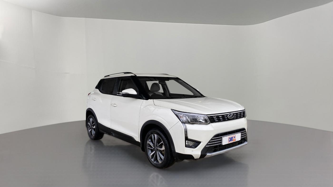 2021 Mahindra XUV300 1.2 W8 OPT, Petrol, Manual, 30,981 km, SRP