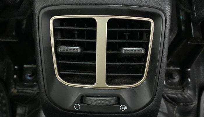 2018 Hyundai NEW SANTRO ASTA 1.1 MT, Petrol, Manual, 16,799 km, Rear AC Vents