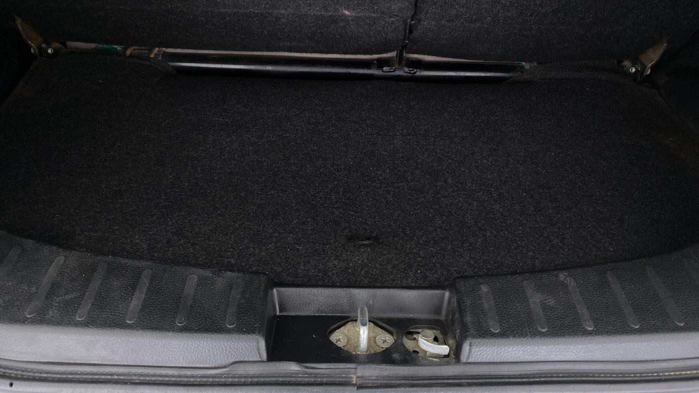 2014 Maruti Wagon R 1.0 VXI, Petrol, Manual, 61,117 km, Boot Inside