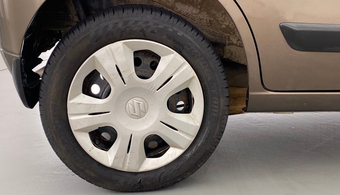 2014 Maruti Wagon R 1.0 VXI, Petrol, Manual, 61,117 km, Right Rear Wheel