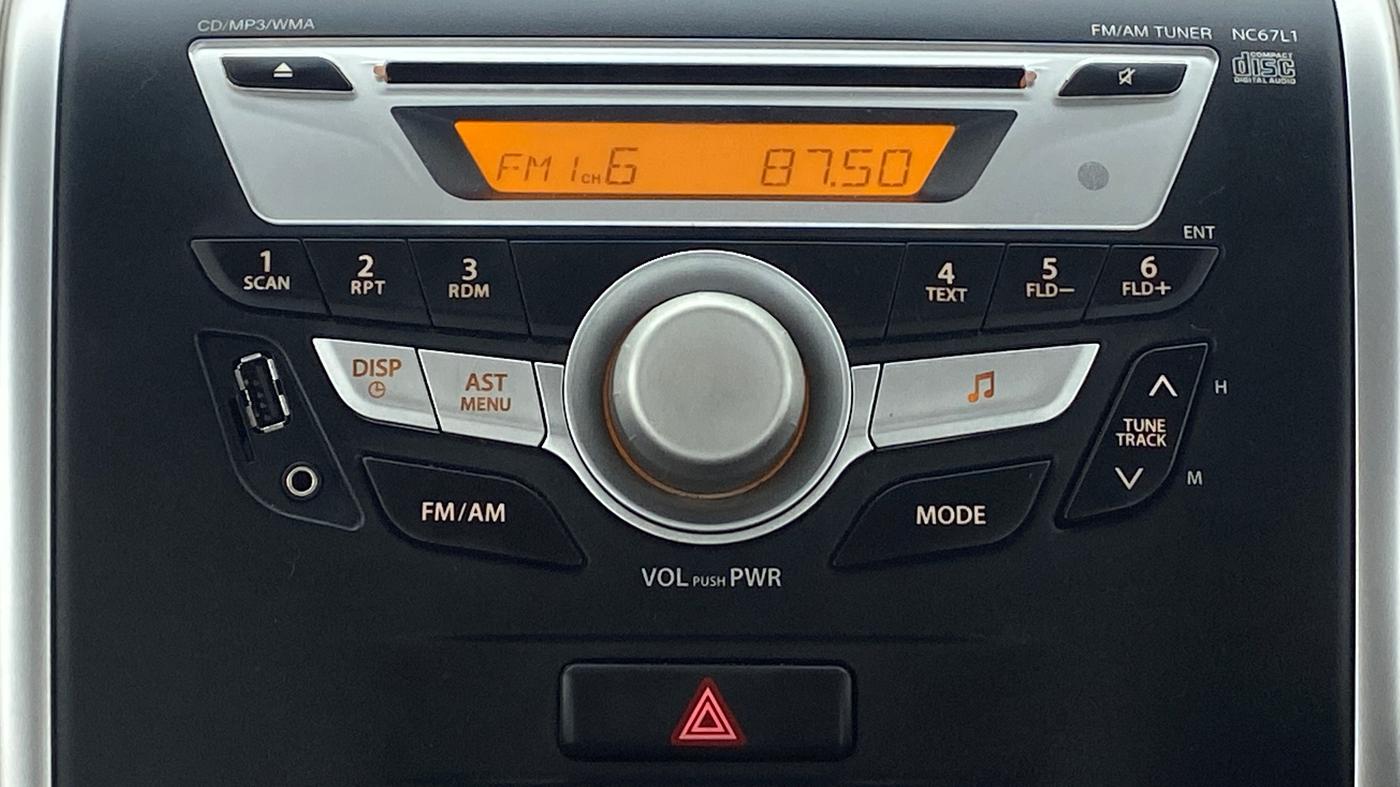 2014 Maruti Wagon R 1.0 VXI, Petrol, Manual, 61,117 km, Infotainment System