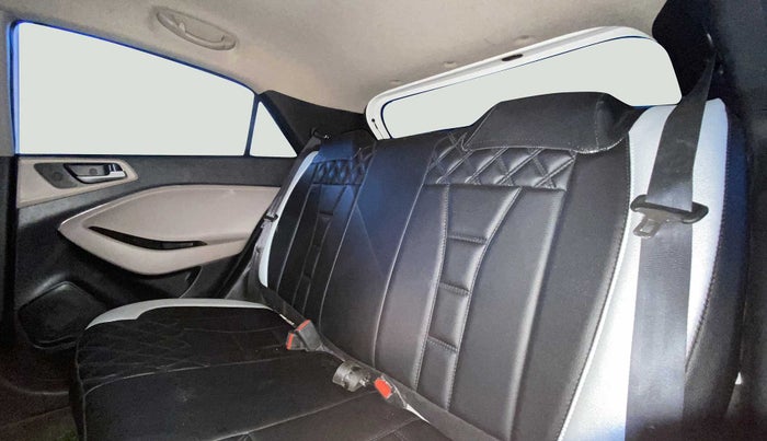 2018 Hyundai Elite i20 ASTA 1.4 CRDI, Diesel, Manual, 50,511 km, Right Side Rear Door Cabin