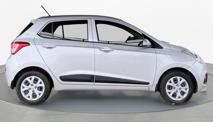 2016 Hyundai Grand i10 SPORTZ 1.2 KAPPA VTVT, Petrol, Manual, 50,799 km, Right Side View