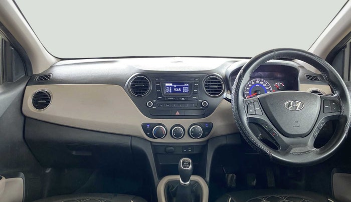 2016 Hyundai Grand i10 SPORTZ 1.2 KAPPA VTVT, Petrol, Manual, 50,799 km, Dashboard