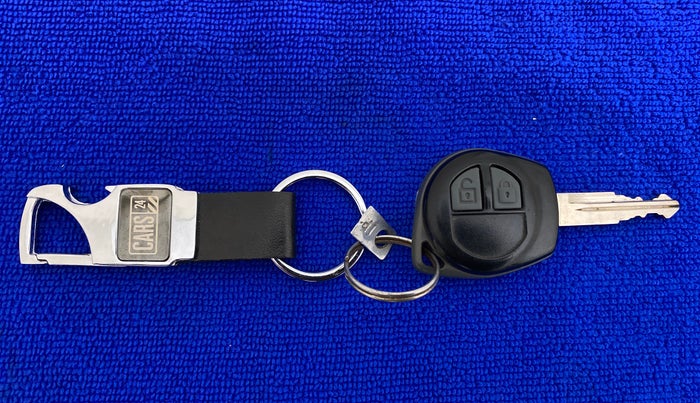 2019 Maruti Alto VXI, Petrol, Manual, 31,388 km, Key Close Up