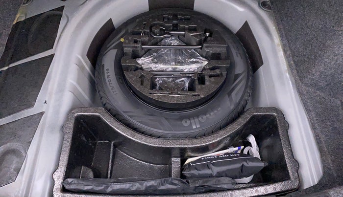 2018 Volkswagen Vento 1.2 TSI HIGHLINE PLUS AT, Petrol, Automatic, 92,699 km, Spare Tyre