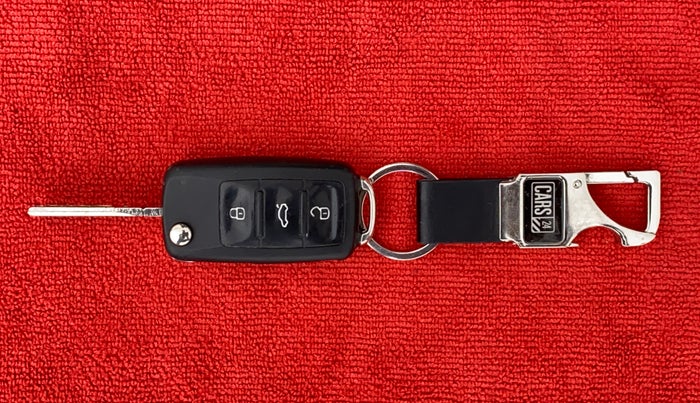 2018 Volkswagen Vento 1.2 TSI HIGHLINE PLUS AT, Petrol, Automatic, 92,699 km, Key Close Up