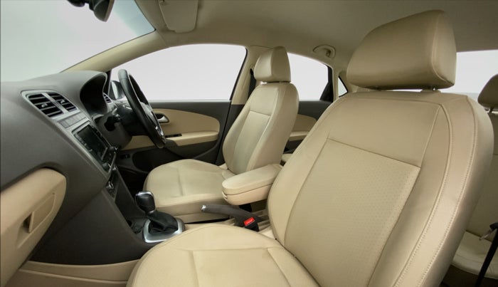 2018 Volkswagen Vento 1.2 TSI HIGHLINE PLUS AT, Petrol, Automatic, 92,699 km, Right Side Front Door Cabin