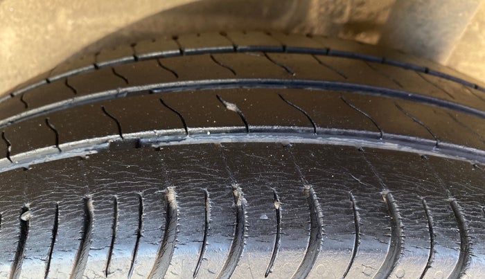 2022 Maruti New Wagon-R VXI CNG 1.0, CNG, Manual, 69,990 km, Left Rear Tyre Tread