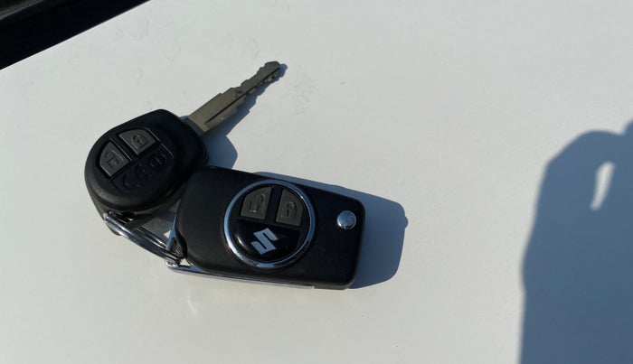 2022 Maruti New Wagon-R VXI CNG 1.0, CNG, Manual, 69,990 km, Key Close Up