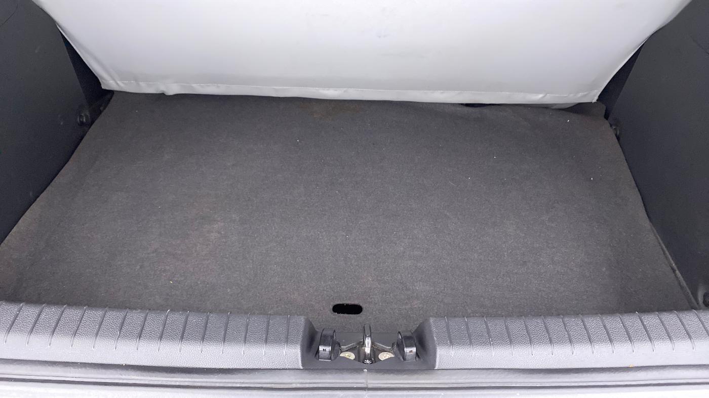 2018 Hyundai Elite i20 Magna Executive 1.2, Petrol, Manual, 23,273 km, Boot Inside