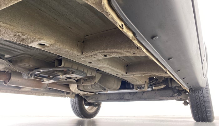 2020 Mahindra KUV 100 NXT K8 6 STR, Petrol, Manual, 18,672 km, Right Side Underbody