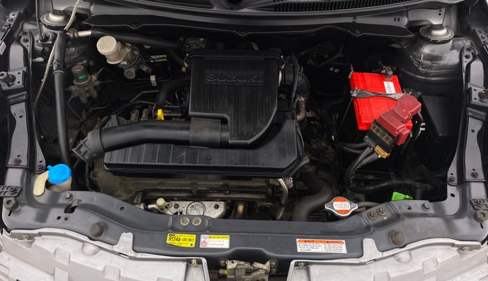 2014 Maruti Swift LXI D, Petrol, Manual, 52,370 km, Open Bonet
