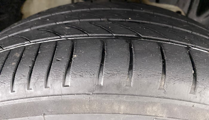 2015 Ford Ecosport 1.5 TREND TDCI, Diesel, Manual, 60,286 km, Right Front Tyre Tread