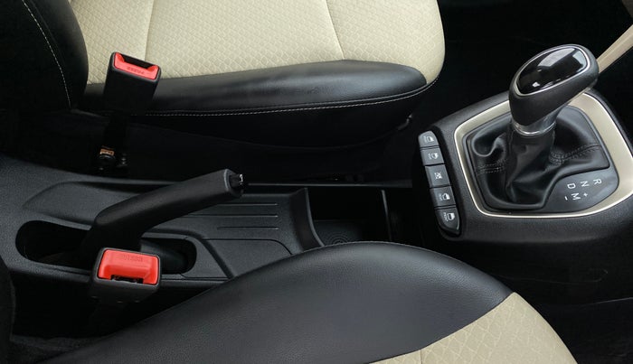 2019 Hyundai NEW SANTRO 1.1 SPORTS AMT, Petrol, Automatic, 7,554 km, Gear Lever