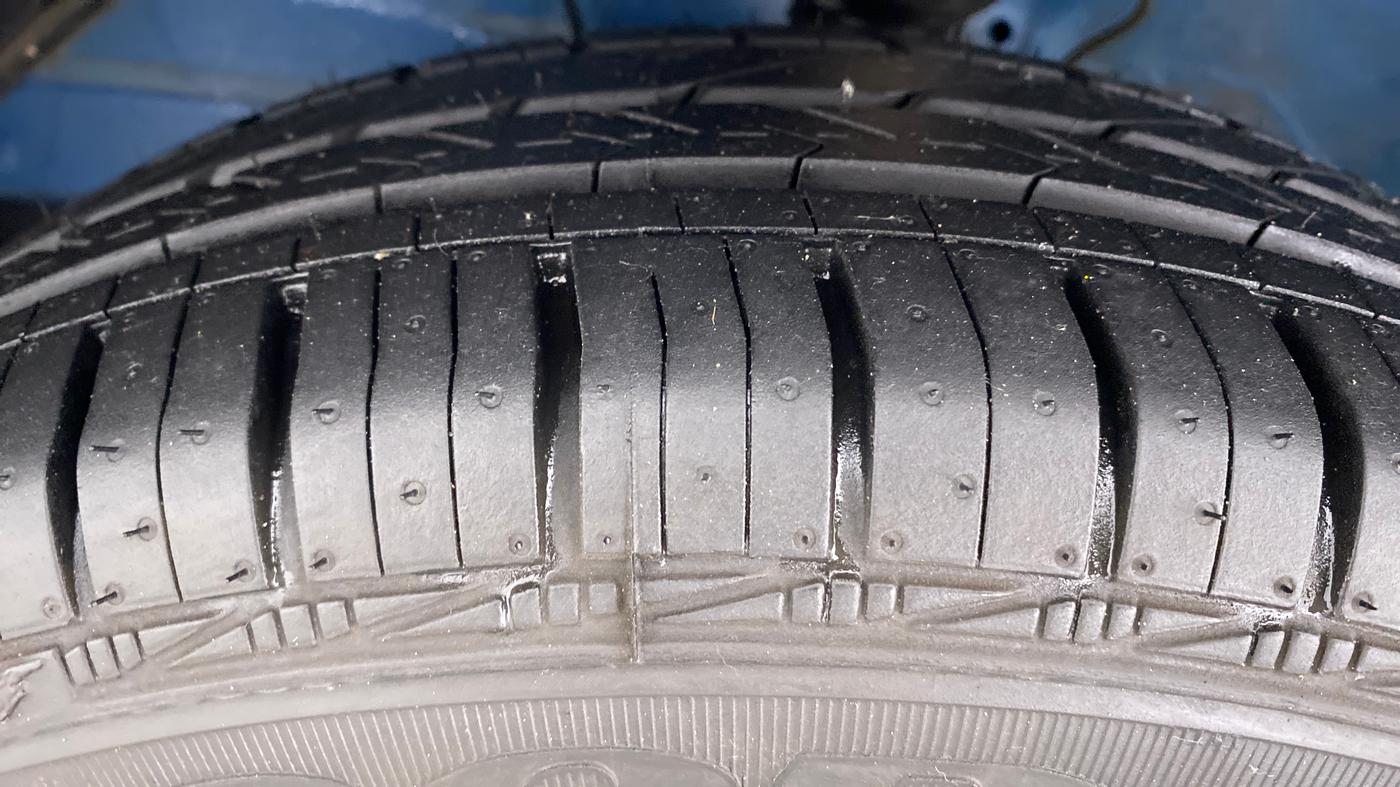 2020 Maruti S PRESSO VXI PLUS, Petrol, Manual, 7,568 km, Left Front Tyre Tread