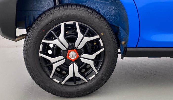 2020 Maruti S PRESSO VXI PLUS, Petrol, Manual, 7,568 km, Right Rear Wheel