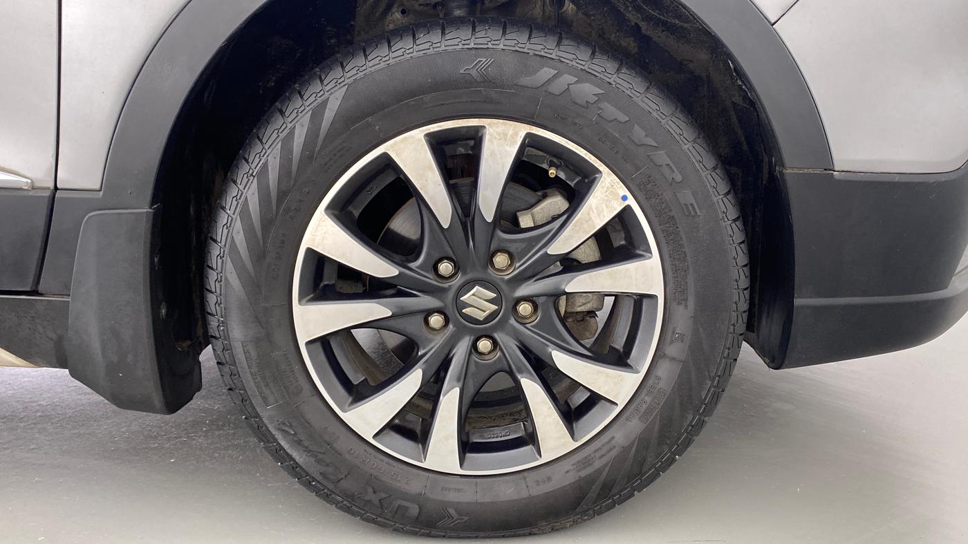 2020 Maruti S Cross DELTA SHVS, Diesel, Manual, 24,519 km, Right Front Wheel