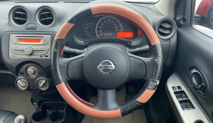 2017 Nissan Micra Active XV S, Petrol, Manual, 69,965 km, Steering Wheel Close Up