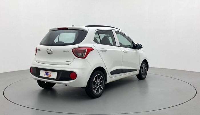 2017 Hyundai Grand i10 SPORTZ (O) 1.2 AT VTVT, Petrol, Automatic, 39,261 km, Right Back Diagonal