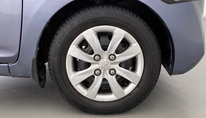 2012 Hyundai Eon MAGNA PLUS, Petrol, Manual, 42,186 km, Right Front Wheel