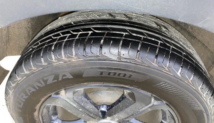 2023 Tata NEXON XZA PLUS LUX SUNROOF DARK DIESEL, Diesel, Automatic, 87,115 km, Right Rear Tyre Tread