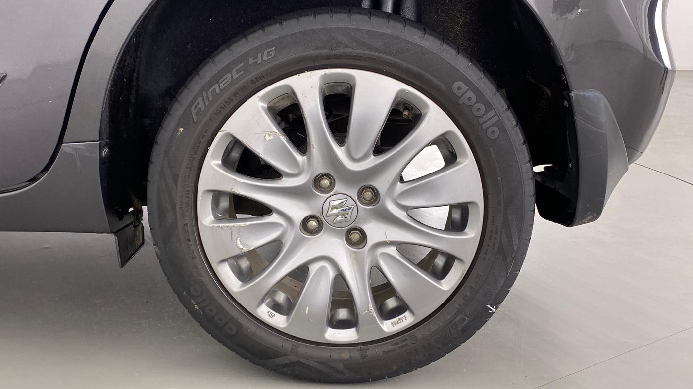 2016 Maruti Baleno ALPHA 1.2 K12, Petrol, Manual, 57,824 km, Left Rear Wheel