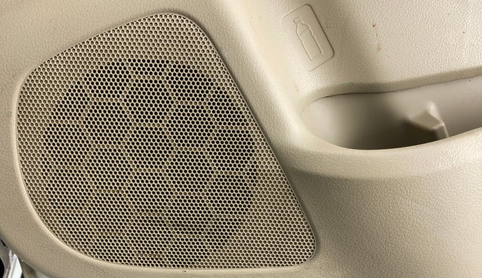 2014 Maruti Ciaz ZXI, Petrol, Manual, 81,456 km, Speaker