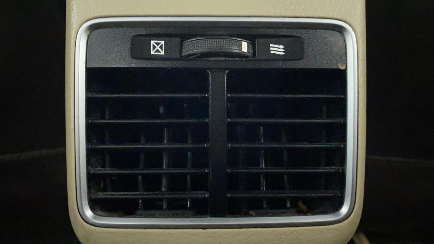 2014 Maruti Ciaz ZXI, Petrol, Manual, 81,456 km, Rear AC Vents