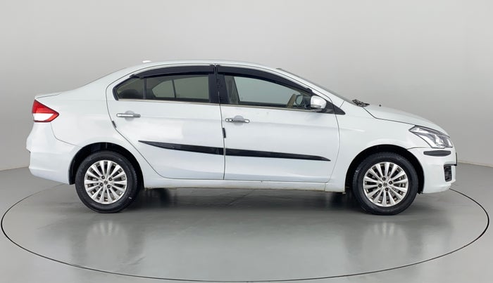 2014 Maruti Ciaz ZXI, Petrol, Manual, 81,456 km, Right Side View