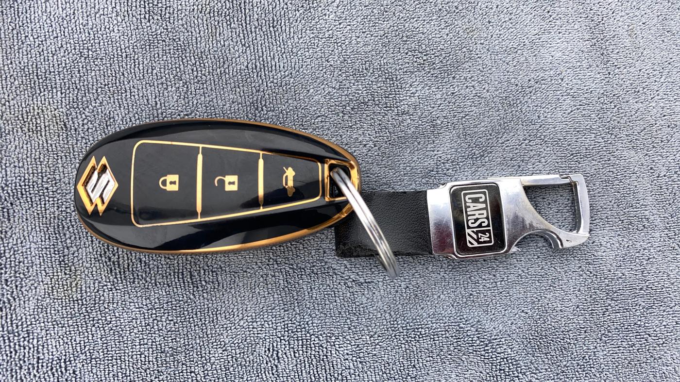2014 Maruti Ciaz ZXI, Petrol, Manual, 81,456 km, Key Close Up