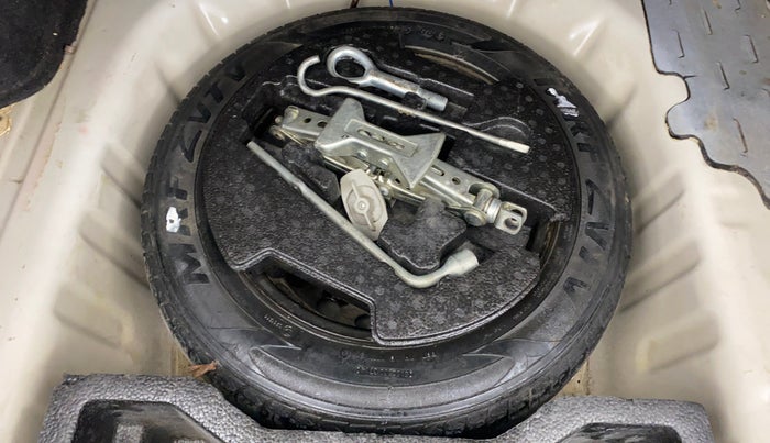 2014 Maruti Ciaz ZXI, Petrol, Manual, 81,456 km, Spare Tyre