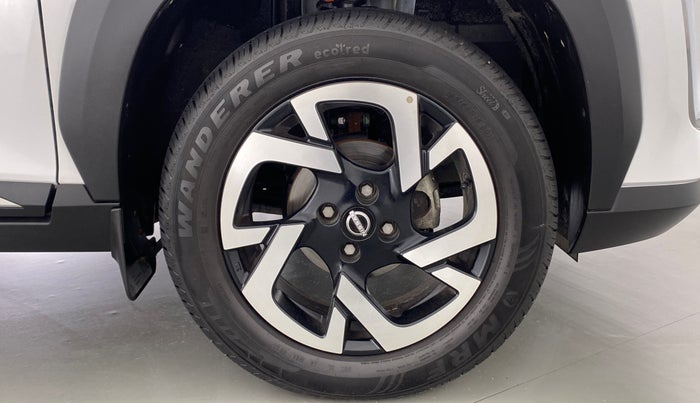 2022 Nissan MAGNITE XV CVT TURBO, Petrol, Automatic, 3,079 km, Right Front Wheel