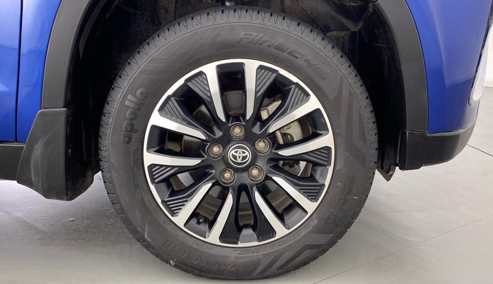 2021 Toyota URBAN CRUISER PREMIUM MT, Petrol, Manual, 22,812 km, Right Front Wheel