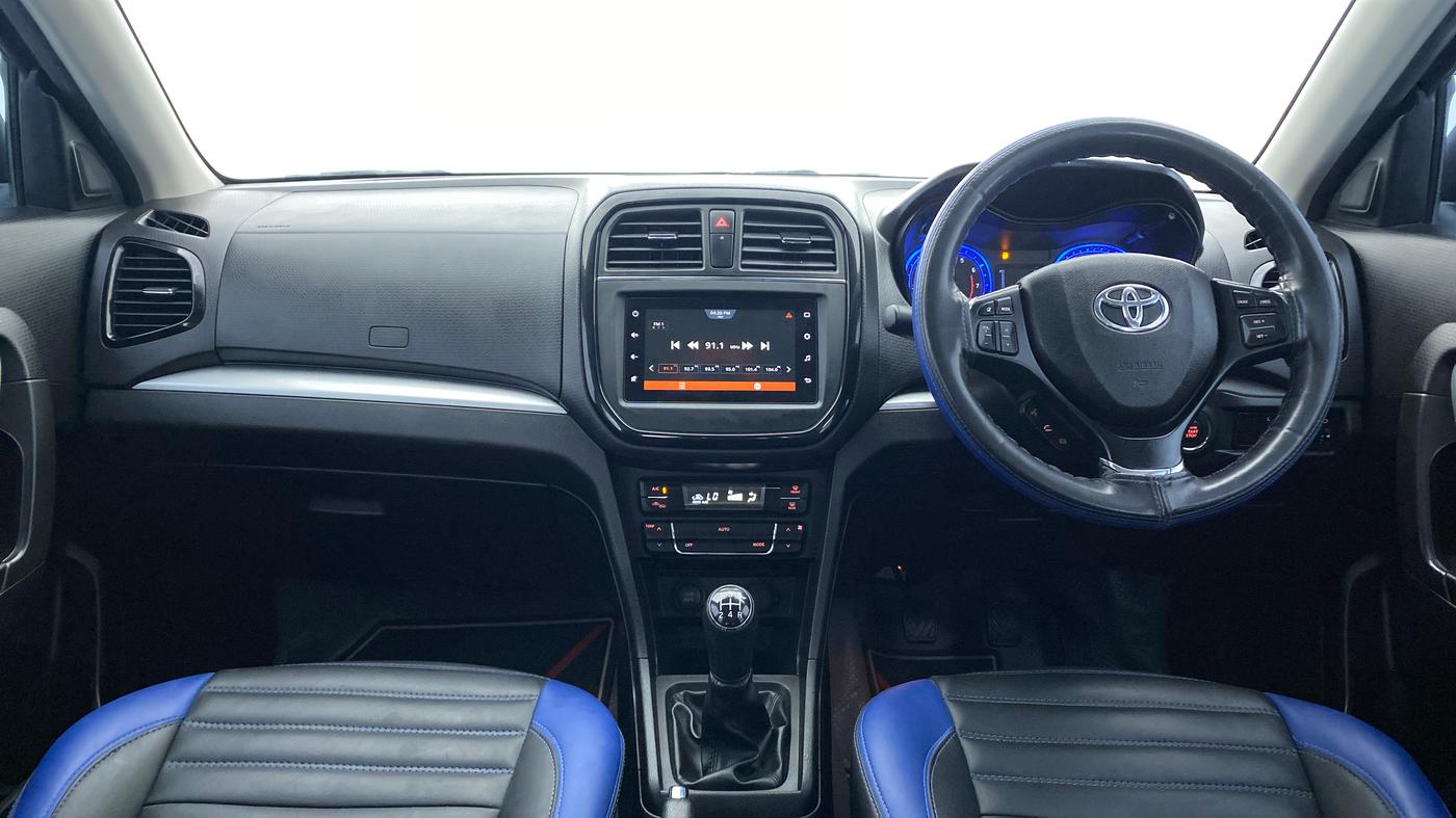 2021 Toyota URBAN CRUISER PREMIUM MT, Petrol, Manual, 22,812 km, Dashboard