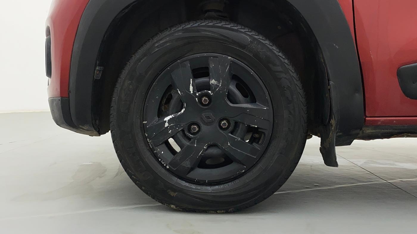 2017 Renault Kwid RXL, Petrol, Manual, 32,169 km, Left Front Wheel